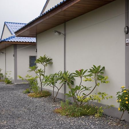 The Triple Tree Resort. Pathum Thani Eksteriør bilde