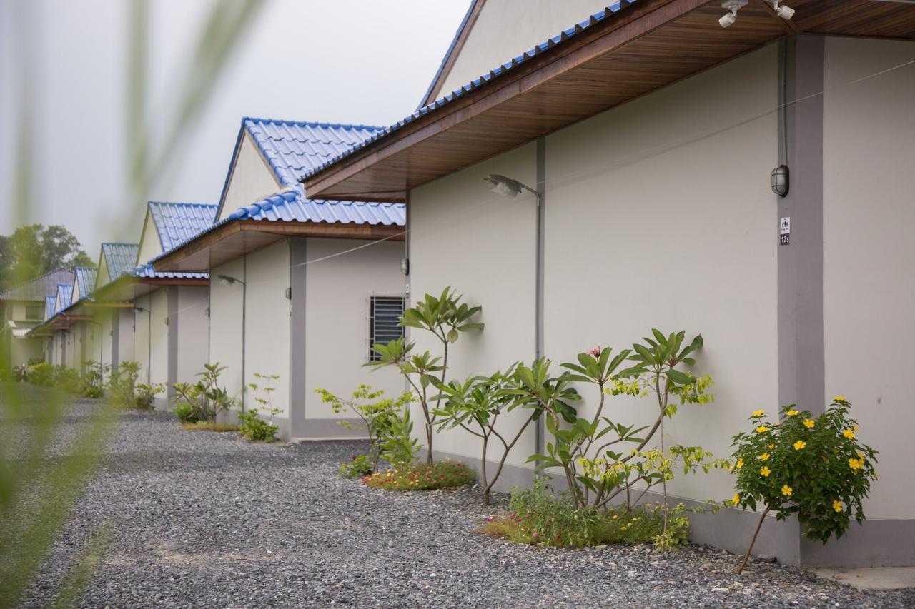 The Triple Tree Resort. Pathum Thani Eksteriør bilde